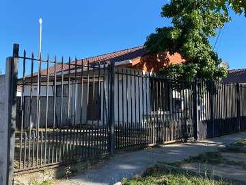Casa en venta en Carolina Salgado, San Javier de Loncomilla - 3 dormitorios, 2 baños