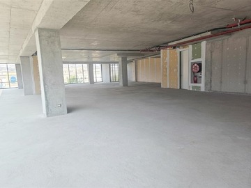 Oficina en venta en av.la dehesa 1700, Lo Barnechea - 3 baños