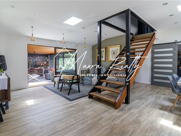 Casa en venta en El Rodeo & El Huinganal, Lo Barnechea - 5 dormitorios, 6 baños