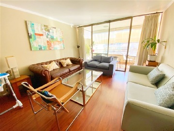 Departamento en venta en Frente al Parque Arauco, Vitacura - 3 dormitorios, 3 baños