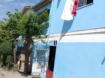 Casa en venta en Amplia Casa Villa el Pellin Lampa - 6 dormitorios, 1 baño
