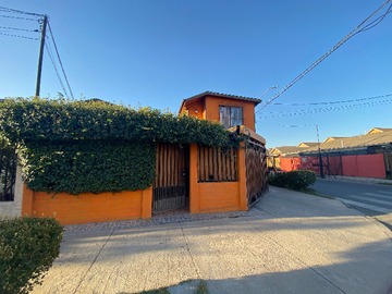 Casa en venta en Exelente ubicacion amplia casa en venta 3d2b (176095), Maipú - 3 dormitorios, 2 baños
