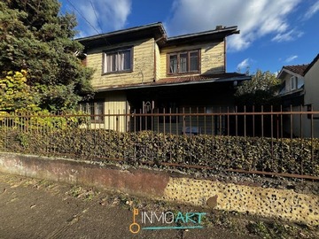 Casa en venta en Entre calle Hoschtetter y recreo, Temuco - 3 dormitorios, 2 baños