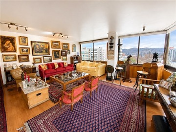 Departamento en venta en Vitacura con Vespucio, Vitacura - 4 dormitorios, 3 baños