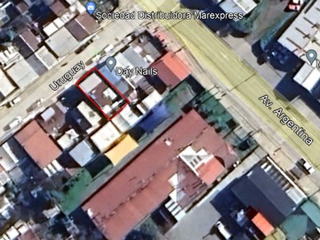 Casa en venta en Pasaje Uruguay, Valdivia - 4 dormitorios, 2 baños