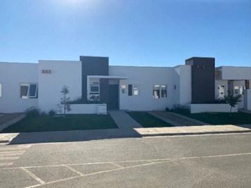Casa en venta en Exclusiva Propiedad en Condominio Altos de Rumié - 3 dormitorios, 2 baños