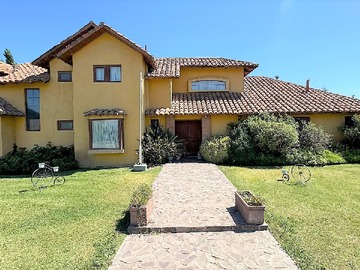 Casa en venta en Los Placeres428, casa 5, Rinconada de Los Andes, Los Andes - 8 dormitorios, 6 baños