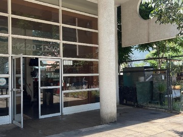 Departamento en arriendo mensual en Santo Domingo 1220, Santiago - 1 dormitorio, 1 baño