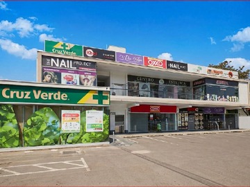 Local Comercial en arriendo mensual en Arrienda Local Sc la Reina 65 M2 UF 45 la Reina - 1 baño