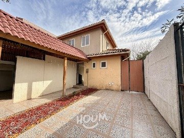 Casa en venta en Dirigente Nora Salazar Castro, Cerrillos - 3 dormitorios, 3 baños