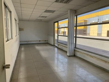 Bodega en arriendo mensual en El Rodeo - La Montaña, Lampa - 2 baños