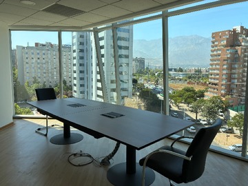 Oficina en arriendo mensual en Alonso de Córdova 5870, Las Condes - 2 dormitorios, 2 baños