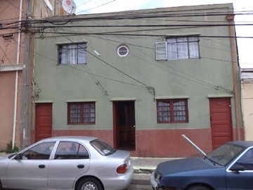 Casa en venta en Guacolda 279, Valparaíso - 10 dormitorios, 3 baños