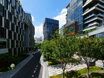 Oficina en arriendo mensual en Planta Libre 400 M en Ciudad Empresarial - 4 baños