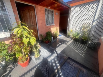 Casa en venta en Los Acantos 2640, Puente Alto - 3 dormitorios, 1 baño