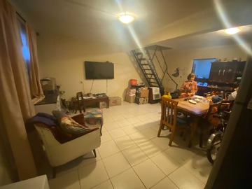 Casa en venta en Amplia Casa Esquina, 3 Pisos ideal negocio (68949), Santiago - 6 dormitorios, 4 baños