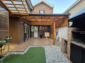Casa en arriendo mensual en En Quilicura - 3 dormitorios, 3 baños