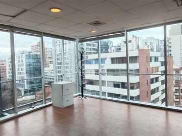 Oficina en arriendo mensual en Santa Beatriz/ Nueva Providencia, Providencia - 3 dormitorios, 2 baños