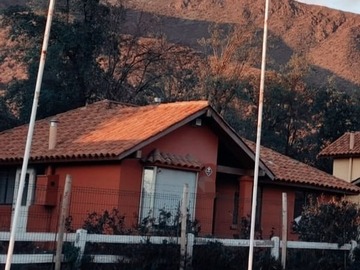 Casa en venta en Hacienda el Peñon, Puente Alto - 3 dormitorios, 2 baños