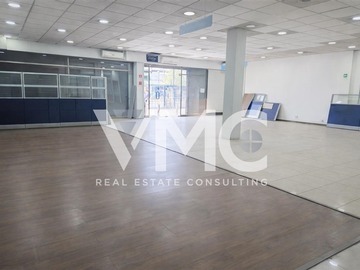 Local Comercial en arriendo mensual en Lo Errázuriz / Pedro Aguirre Cerda, Cerrillos - 4 baños