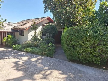 Casa en venta en Venta casa 4D 3B condominio La Reina (180207), La Reina - 4 dormitorios, 3 baños