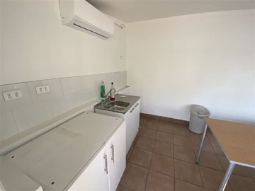 Oficina en arriendo mensual en Amplia Casa oficina, Metro Colon, 15 Estac (173944), Las Condes - 8 dormitorios, 4 baños