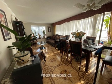 Departamento en venta en Irarrázaval / Los Cerezos, Ñuñoa - 3 dormitorios, 2 baños