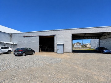 Bodega en arriendo mensual en loteo bintrup, parcela 32, Puerto Montt - 1 dormitorio, 1 baño