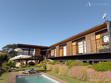 Casa en venta en Mantagua, Quintero - 3 dormitorios, 3 baños