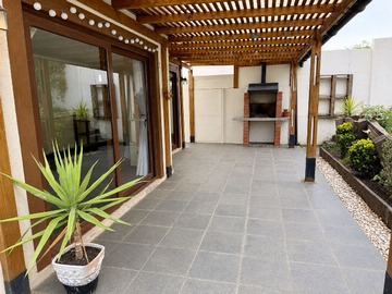 Casa en arriendo mensual en Casa en condominio - Entrega Quincena de Octubre (184230), La Florida - 3 dormitorios, 3 baños