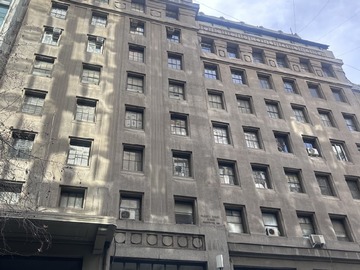 Oficina en venta en Amplio oficina, Santiago - 2 baños