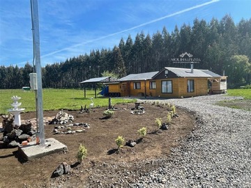 Parcela en venta en Curacautín sector flor del valle, Curacautín - 3 dormitorios, 1 baño