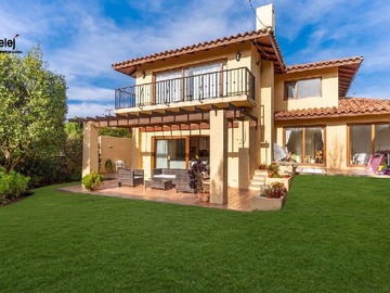 Casa en venta en Concón, Bosques de Montemar, Concón - 7 dormitorios, 5 baños