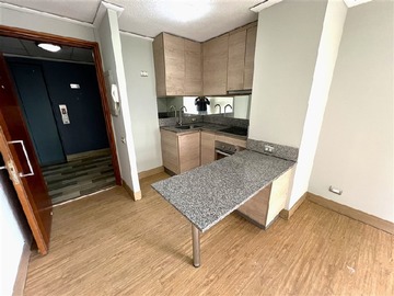 Departamento en venta en Av. Americo Vespucio Sur // Las Torres, Macul - 2 dormitorios, 2 baños