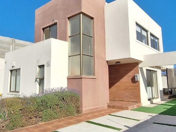 Casa en arriendo mensual en Vivienda Luminosa y Bien Conectada (174233), Coquimbo - 4 dormitorios, 3 baños