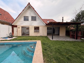 Casa en arriendo mensual en Hermosa casa en Alto El Manzano (158787), Til til - 4 dormitorios, 3 baños