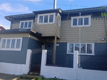 Local Comercial en arriendo mensual en Amplia casa sector 22 de Mayo, Puerto Montt - 4 dormitorios, 3 baños