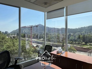 Oficina en arriendo mensual en Andrés Bello con Suecia, Providencia - 4 baños