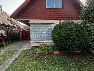 Casa en venta en Avenida Martin Lutero, Temuco - 3 dormitorios, 2 baños