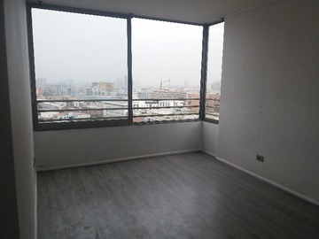 Departamento en arriendo mensual en Departamento 3D + 2B Piso 13 Metro Santa Ana - 3 dormitorios, 2 baños
