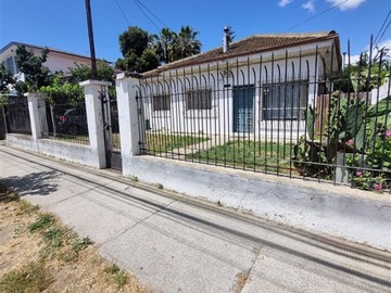 Casa en venta en centro de villa alemana, Villa Alemana - 3 dormitorios, 2 baños
