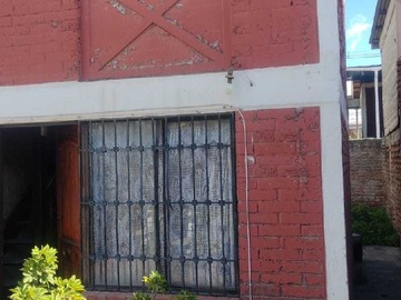 Casa en venta en En Maipú - 2 dormitorios, 1 baño