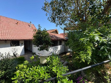 Casa en venta en Hermosa Casa (127981), Las Condes - 5 dormitorios, 5 baños