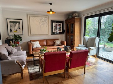 Casa en venta en Estoril, Las Condes - 4 dormitorios, 5 baños