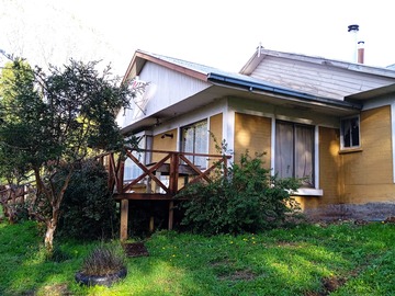 Parcela en venta en Avenida Huichahue, Temuco - 3 dormitorios, 2 baños