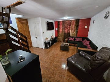 Casa en venta en Pasaje regidor manuel torrealba 56 lampa, Lampa - 5 dormitorios, 1 baño