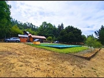 Terreno en venta en Amplia Parcela con piscina y Quincho. (152176), Santa Juana - 2 baños