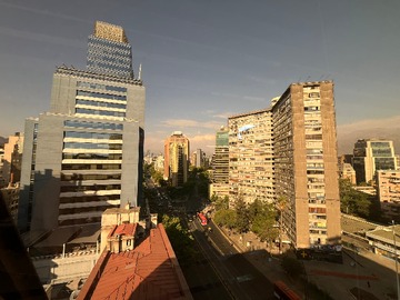 Oficina en venta en Edificio PadreMariano, Providencia - 1 dormitorio, 1 baño