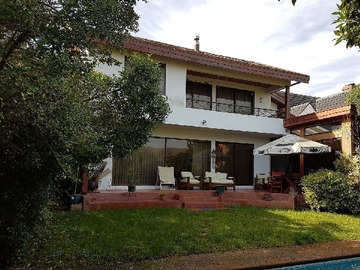 Casa en arriendo mensual en Concón, Bosques de Montemar, Concón - 4 dormitorios, 4 baños