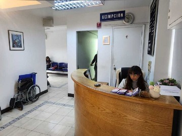 Oficina en venta en Clinica dental y kinesiología (167336), Santiago - 4 baños